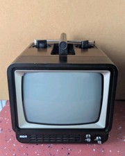 Vintage 1984 RCA Analog