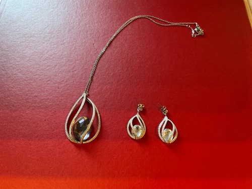 Beautiful swarovski necklace - beautiful,