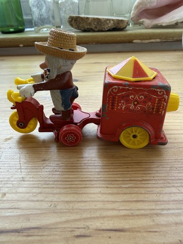 Corgi magic roundabout - corgi, mr