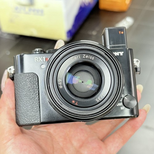 Sony cyber shot - sony, dsc-rx1r