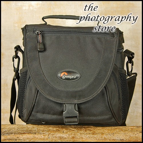 Lowepro nova 2aw camera bag - lowepro,