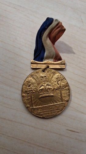Medallion celebrate the - medallion, to