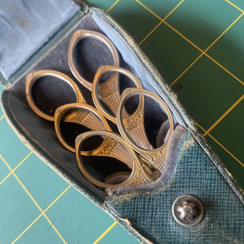 Antique vtg leather case - antique, set