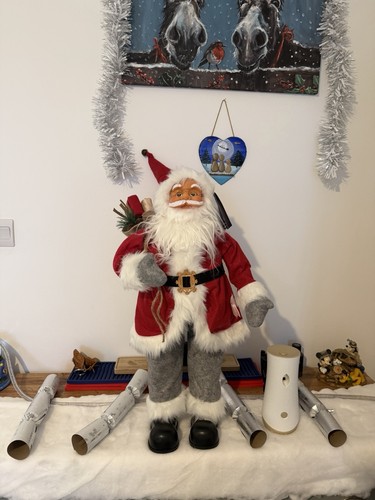 63cm standing santa - standing,