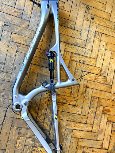 Whyte 120 size - size, carbon