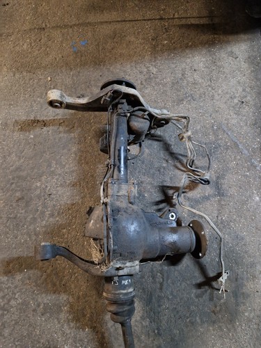 Front diff mitsubishi - mitsubishi, pajero