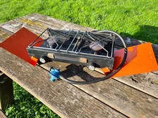 VINTAGE TWIN BURNER GAS CAMPING STOVE/COOKER +REGULATOR FESTIVAL/ VW CAMPER/ETC.