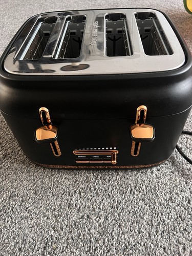 Dunelm slice toaster - 4,