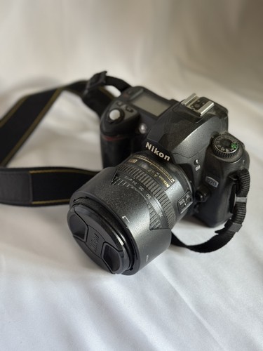 Nikon d70s 1mp digital slr - 6.1mp,