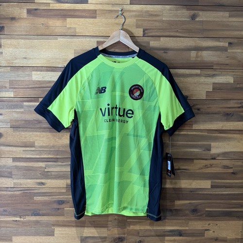 Ebbsfleet united goalkeeper - ebbsfleet,