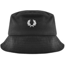 FRED PERRY LAUREL WREATH LOGO