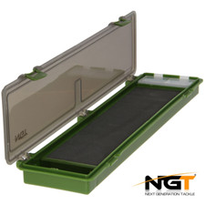 NGT Carp Fishing Tackle Box Rig Board Wallet Plastic + 20 Pins For Hair Rigs
