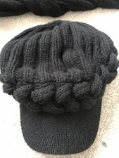 Armani Exchange AX Knitted Hat And Scarf Set New With Tags, Box And Bag