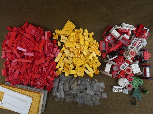 Lego approx pack of - 1.2g,