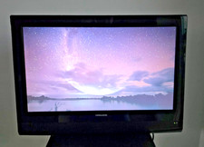 26" Ferguson  LCD TV  / DVD Combo -   F2620LVD - with Wall Bracket