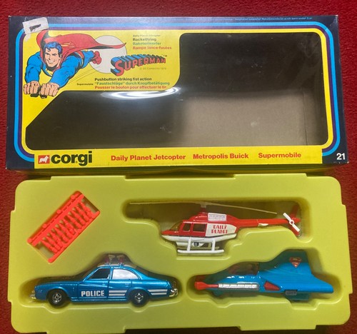 Corgi gift set superman - set, 21