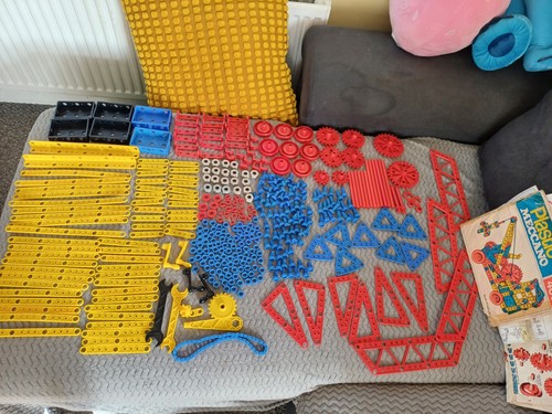 Vintage plastic meccano - vintage,