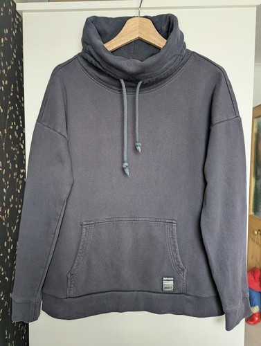 Finisterre cowl neck