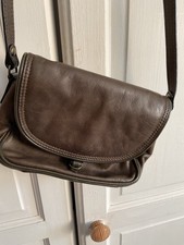 Small brown leather Gianni