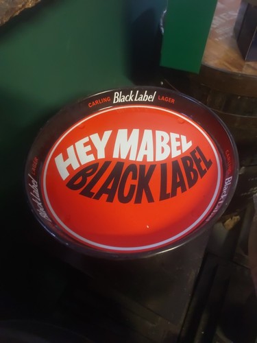 Carling black label serving - black,