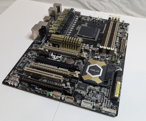 Asus tuf sabertooth 990fx - asus,