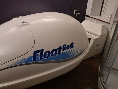 Floatation tank - 🌊,