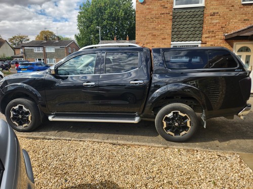 Nissan navara tekna - nissan,