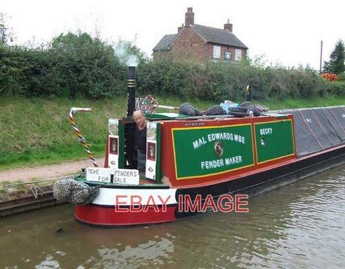 Photo working narrow boat - ,