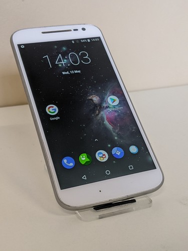Motorola moto white - motorola,