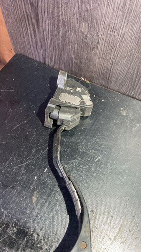 Toyota auris accelerator - toyota,