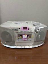 Sanrio Hello Kitty Stereo AM /