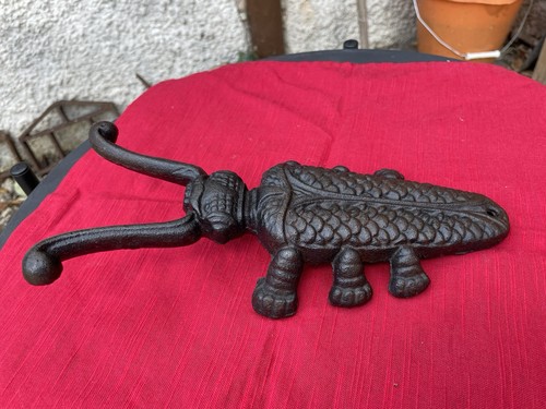 Vintage cast iron beetle - cast, boot
