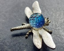 EXQUISITE SILVER TONE METAL AND BLUE CRYSTAL DRAGONFLY ORNAMENT, VINTAGE