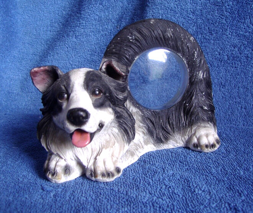 Border collie dog figurine - border,