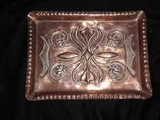 ART NOUVEAU Copper Platter Flower & Crown Design Newlyn School 8 1/2" x  6 1/8"