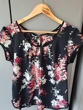 Beautiful Billie & Blossom Short Sleeved Lightweight Blouse Size 14