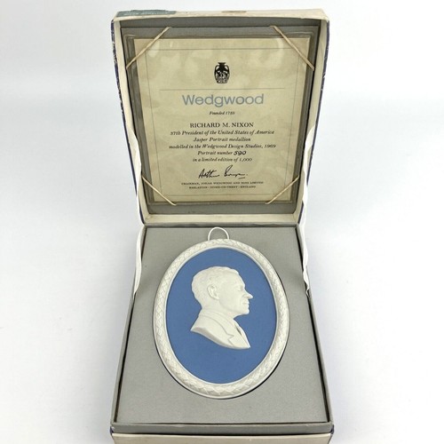 Wedgwood jasper portrait - jasper,