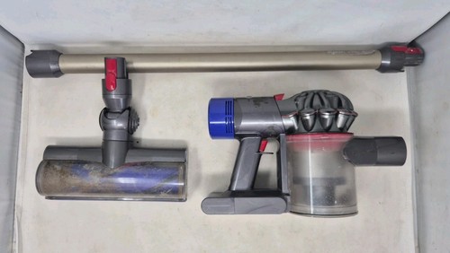 Dyson cordless vacuum - v8,
