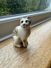 Winstanley Miniature Sitting Tabby Cat Size C
