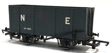 4mm/OO KIT BUILT WHITE METAL NE 20 TON WOODEN HOPPER WAGON SEE DESCRIPTION