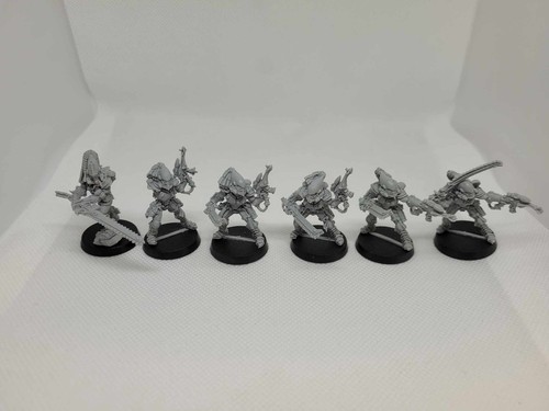 Eldar striking scorpions - eldar:,