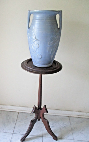 Mccoy pottery floor - mccoy,