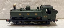 Bachmann Branchline 32-200B Class 8750 0-6-0 Pannier tank loco 3715 in GWR green