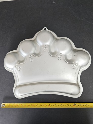 Wilton princess crown cake pan - princess,
