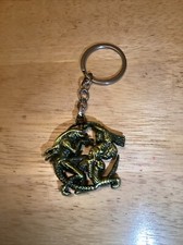 Alien Vs Predator Keyring Alien Xenomorph Fighting Predator Metal Keychain AVP