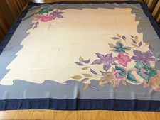 SUPERB IPEKER VINTAGE FLORAL