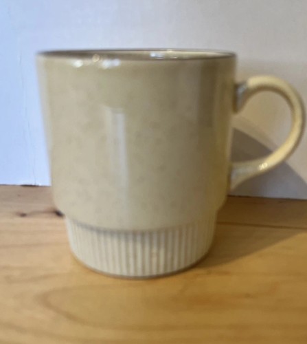 Poole pottery compact - poole,