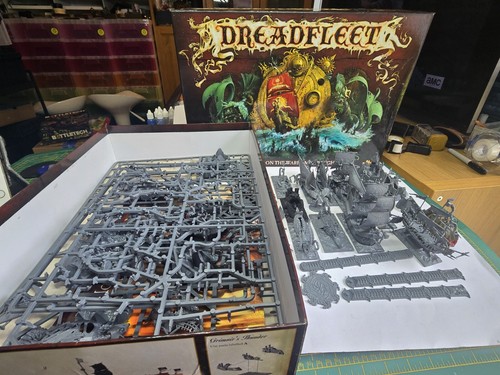 Warhammer dreadfleet game - warhammer,