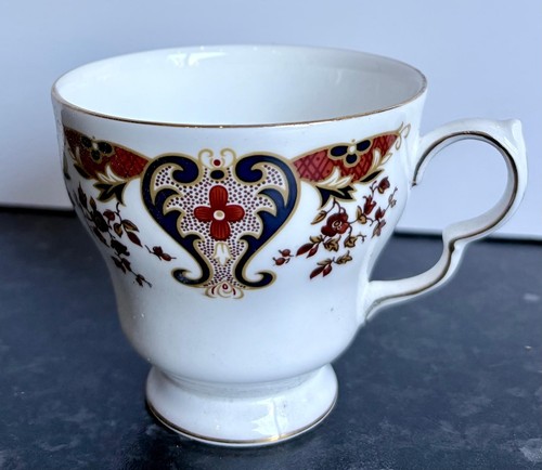 Vintage colclough royale - vintage, cup