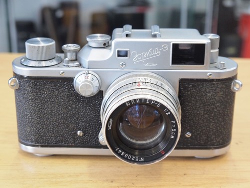Zorki rangefinder camera - rangefinder,